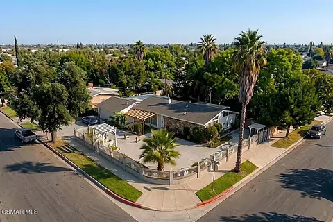 17444 Septo St, Northridge, CA 91325