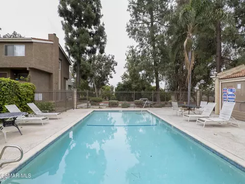 Exterior - 2162 Euclid Ave, Camarillo, CA 93010 photo 4 of 7