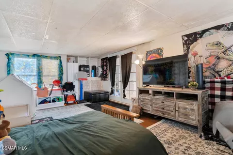 906 Granby St, Simi Valley, CA 93065 photo 21
