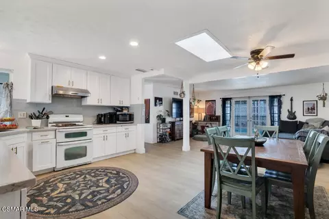 906 Granby St, Simi Valley, CA 93065 photo 11