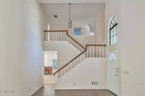 Entry Way - 2155 Meadow Brook Ct, Thousand Oaks, CA 91362 photo 1 of 1