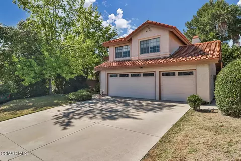 Exterior - 2155 Meadow Brook Ct, Thousand Oaks, CA 91362 photo 2 of 6