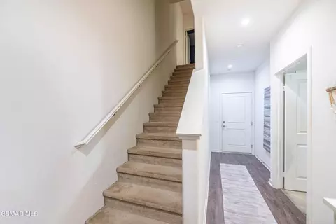 Entry Way - 2648 Dash Ln, Camarillo, CA 93012 photo 2 of 7