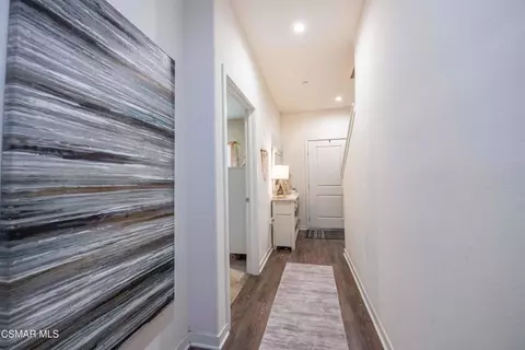 Entry Way - 2648 Dash Ln, Camarillo, CA 93012 photo 4 of 7