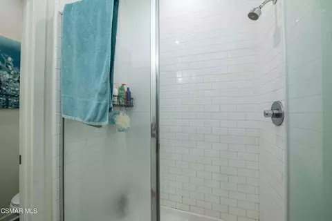 Bath - 2648 Dash Ln, Camarillo, CA 93012 photo 4 of 5