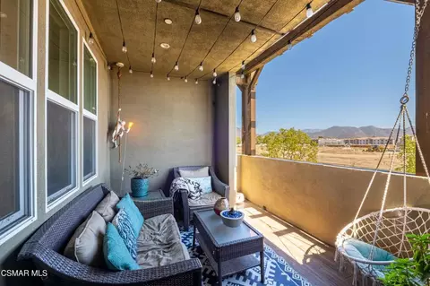 Exterior - 2648 Dash Ln, Camarillo, CA 93012 photo 2 of 7