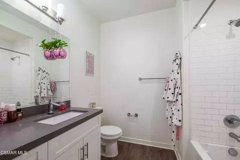 Bath - 2648 Dash Ln, Camarillo, CA 93012 photo 1 of 5