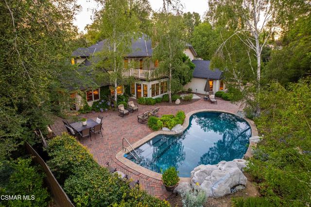 5676 Colodny Dr, Agoura Hills, CA 91301