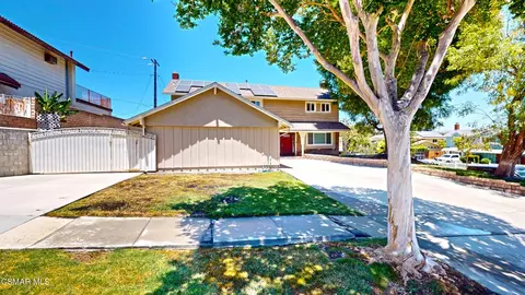 Exterior - 1416 Branch Ave, Simi Valley, CA 93065 photo 3 of 10