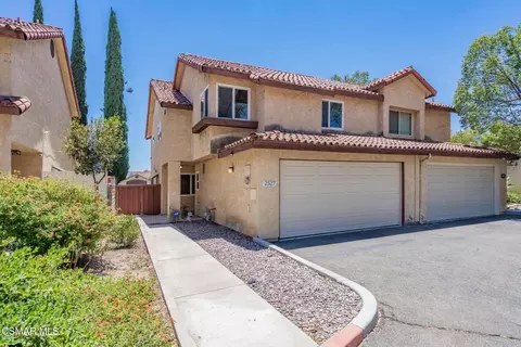 2527 Chandler Ave, Simi Valley, CA 93065
