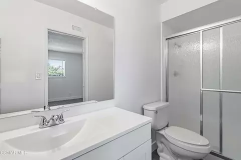 Bath - 5735 Katherine St, Simi Valley, CA 93063 photo 2 of 2