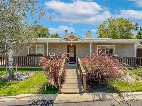 6203 Wisteria St, Simi Valley, CA 93063 photo 1