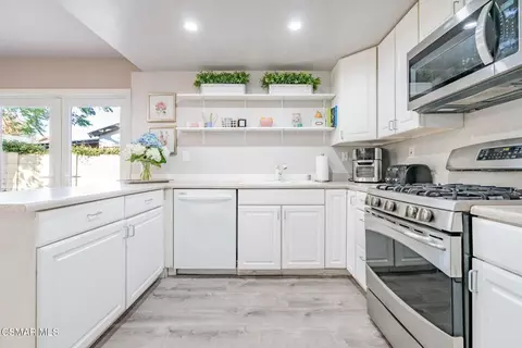 Kitchen - 2145 Cochran St, Simi Valley, CA 93065 photo 4 of 7