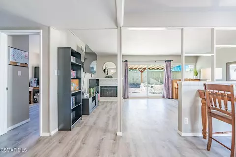 Entry Way - 2145 Cochran St, Simi Valley, CA 93065 photo 2 of 2