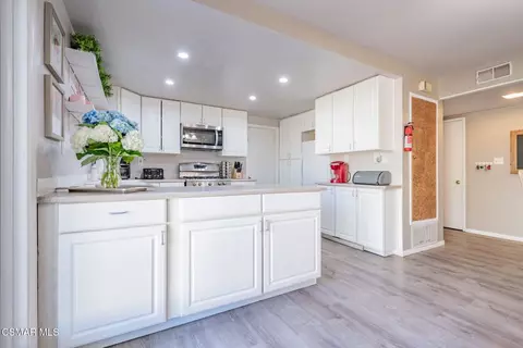 Kitchen - 2145 Cochran St, Simi Valley, CA 93065 photo 2 of 7
