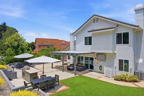 Exterior - 12400 Cherry Grove St, Moorpark, CA 93021 photo 6 of 11