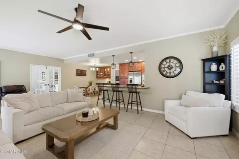Living - 12400 Cherry Grove St, Moorpark, CA 93021 photo 3 of 4