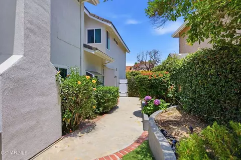 Exterior - 12400 Cherry Grove St, Moorpark, CA 93021 photo 11 of 11