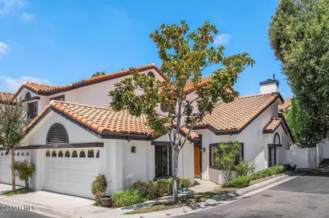 4819 La Rosa Dr, Oak Park, CA 91377