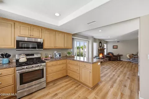 Kitchen - 1951 Augusta Ct, Oxnard, CA 93036 photo 2 of 5