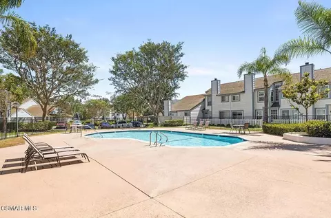 Exterior - 2135 Mandan Pl #B, Simi Valley, CA 93065 photo 6 of 7