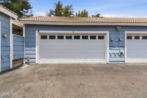 Exterior - 2135 Mandan Pl #B, Simi Valley, CA 93065 photo 5 of 7