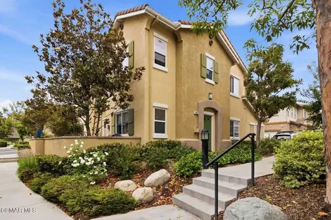 2632 Night Jasmine Dr, Simi Valley, CA 93065