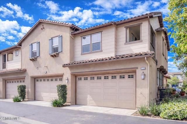3262 London Ln, Oxnard, CA 93036