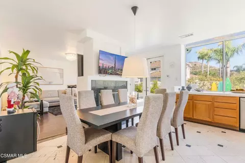 Dining - 515 Chippendale Ave, Simi Valley, CA 93065 photo 3 of 4