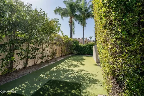Exterior - 515 Chippendale Ave, Simi Valley, CA 93065 photo 15 of 15
