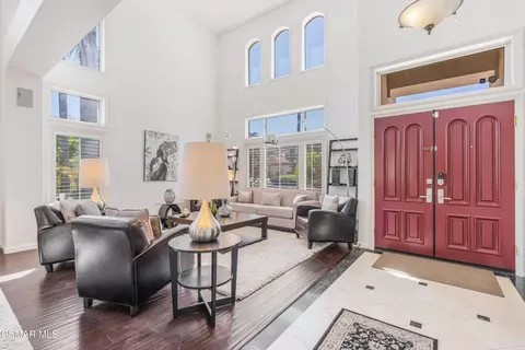 Entry Way - 515 Chippendale Ave, Simi Valley, CA 93065 photo 1 of 2