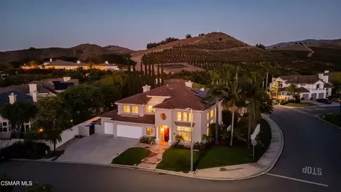 View/Area - 515 Chippendale Ave, Simi Valley, CA 93065 photo 4 of 7