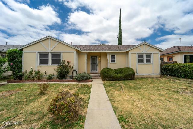 7435 Corbin Ave, Winnetka, CA 91306