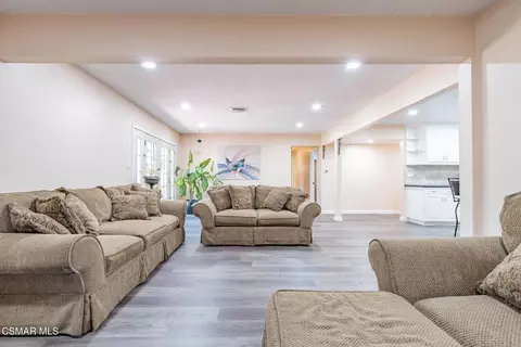 Living - 4481 Bidwell St, Simi Valley, CA 93063 photo 5 of 7