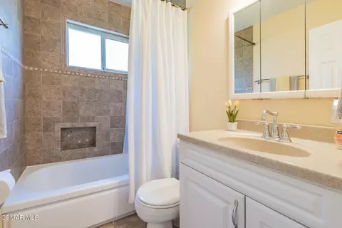 Bath - 4481 Bidwell St, Simi Valley, CA 93063 photo 5 of 6