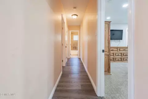 Entry Way - 4481 Bidwell St, Simi Valley, CA 93063 photo 4 of 5
