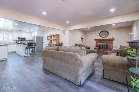 Living - 4481 Bidwell St, Simi Valley, CA 93063 photo 7 of 7