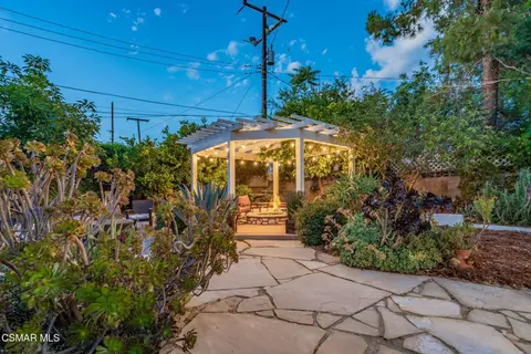 Exterior - 4481 Bidwell St, Simi Valley, CA 93063 photo 6 of 32