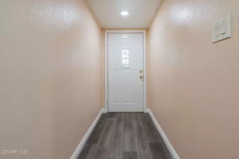 Entry Way - 4481 Bidwell St, Simi Valley, CA 93063 photo 1 of 5