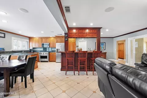 Dining - 3079 Waco Ave, Simi Valley, CA 93063 photo 1 of 3