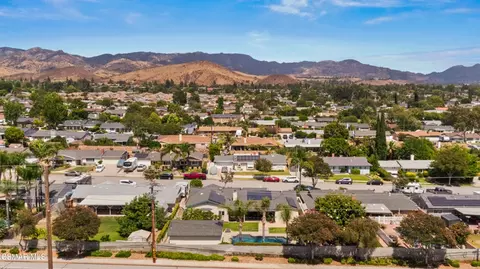 View/Area - 3079 Waco Ave, Simi Valley, CA 93063 photo 5 of 7