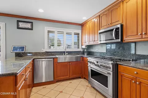 Kitchen - 3079 Waco Ave, Simi Valley, CA 93063 photo 2 of 2