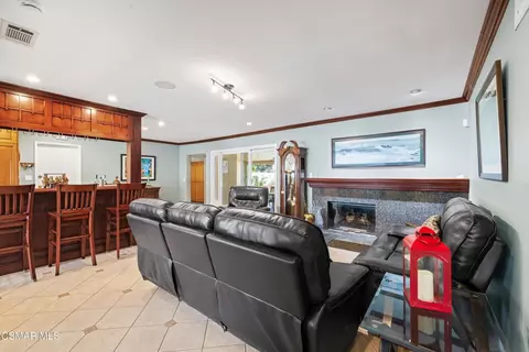 Living - 3079 Waco Ave, Simi Valley, CA 93063 photo 1 of 2