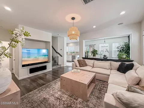 Living - 619 Hooper Ave, Simi Valley, CA 93065 photo 1 of 3