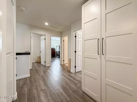 Entry Way - 619 Hooper Ave, Simi Valley, CA 93065 photo 4 of 5