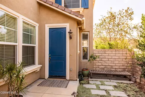 Exterior - 2266 Swift Fox Ct, Simi Valley, CA 93065 photo 6 of 24