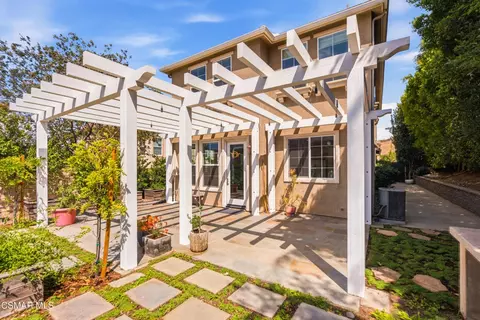 Exterior - 2266 Swift Fox Ct, Simi Valley, CA 93065 photo 13 of 24