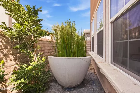 Exterior - 2266 Swift Fox Ct, Simi Valley, CA 93065 photo 21 of 24