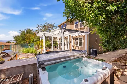 Exterior - 2266 Swift Fox Ct, Simi Valley, CA 93065 photo 15 of 24