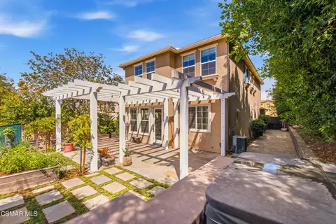 Exterior - 2266 Swift Fox Ct, Simi Valley, CA 93065 photo 16 of 24